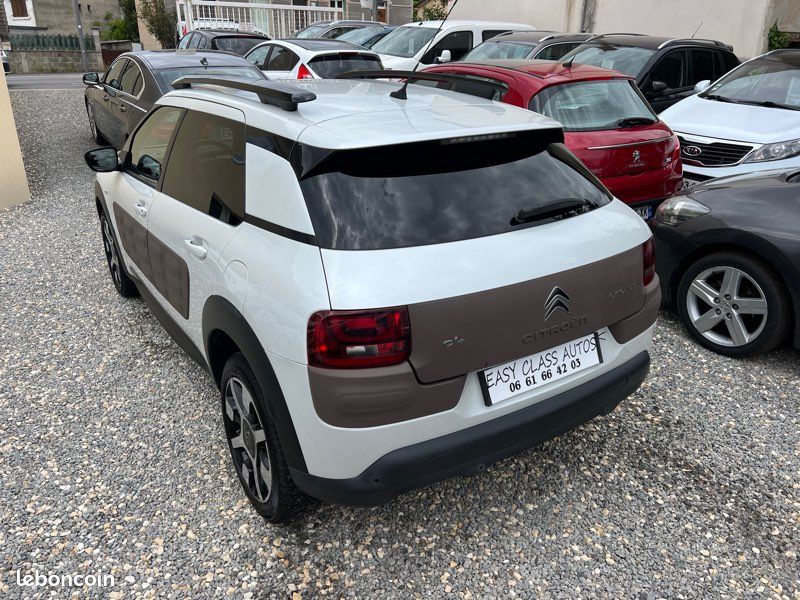 Citroen C4 CACTUS 1.2 110ch SHINE GPS/RADAR AR/JA/BLUETOOTH/LED/ISO (image 4)