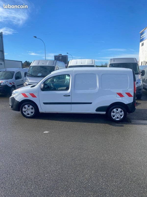 KANGOO MAXI 3 PLACES 90CV (Sans ADBLUE) 88500KM TVA RECUPERABLE (image 5)