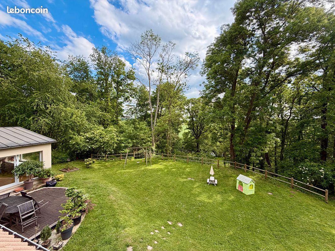 Maison 7 pièces 171 m² · à Sylvains-lès-Moulins · 171 m² · 303 000 €