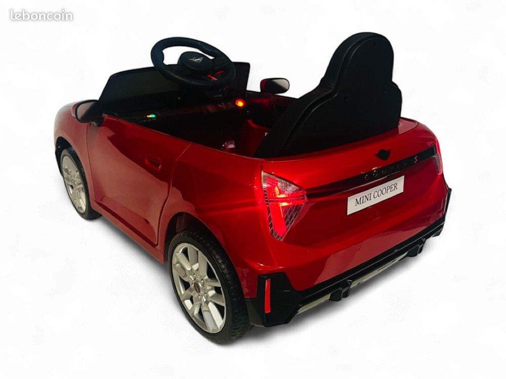 Mini Cooper S 12V rouge métallisé, voiture électrique pour enfants (image 4)