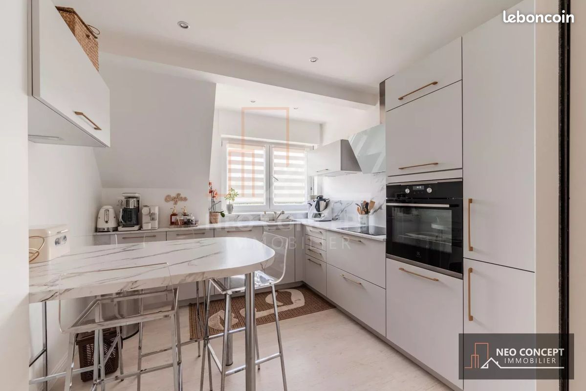 Appartement 3 pièces 82 m² · à Strasbourg · 82 m² · 223 000 €
