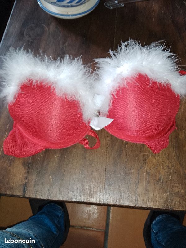 Soutien-gorge de Noël (image 1)