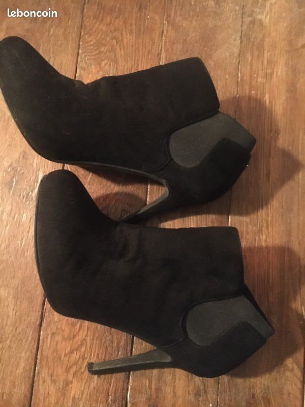 Boots (image 3)