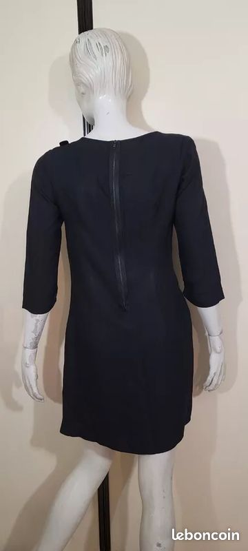 Robe Noire IKKS Taille 38 - Manches 3/4, Doublée - Superbe état D'occasion - Style Casual