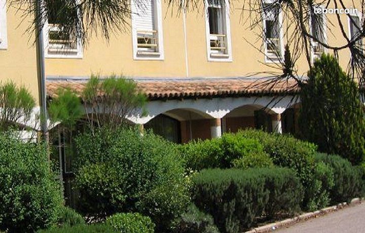 Appartement 1 pièce 18 m² · à Garéoult · 18 m² · 137 950 €