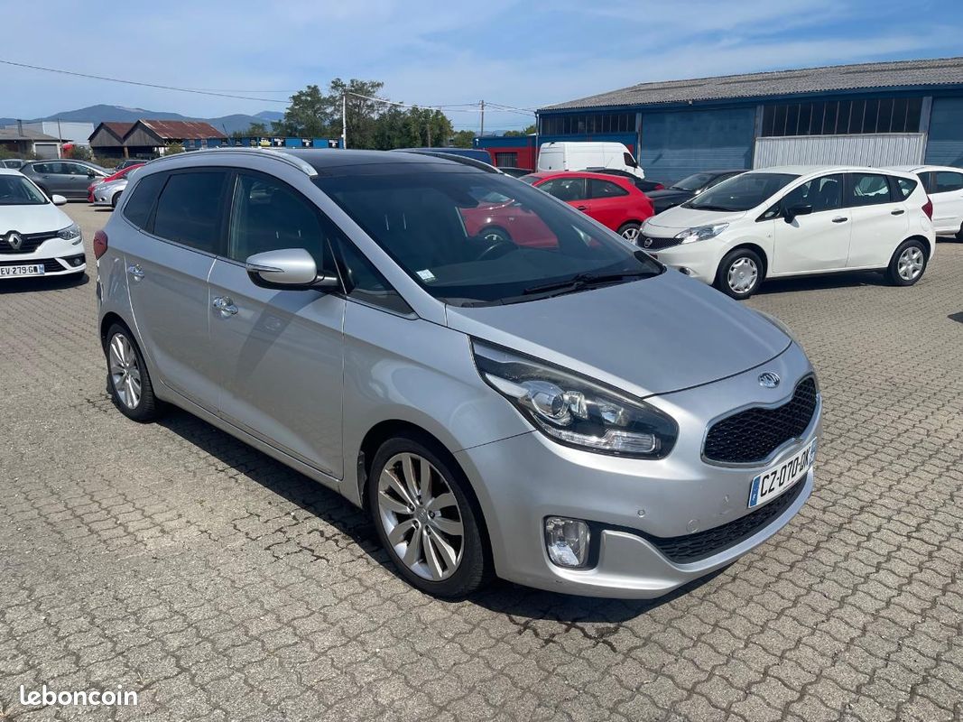 KIA Carens IV 1.7 CRDi 16V 136 cv Boîte auto (image 2)