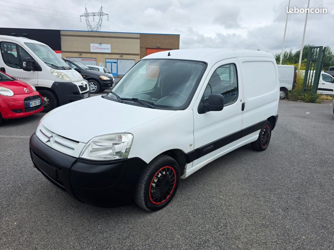 Citroën Berlingo 1.6 HDI 75CV FAIBLE KILO DISTRIB OK (image 15)