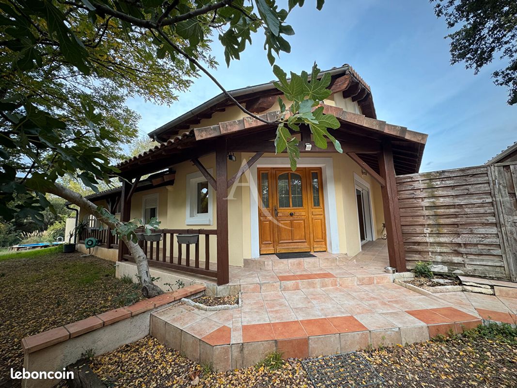 Maison 4 pièces 205 m² · à Graulhet · 205 m² · 270 000 €