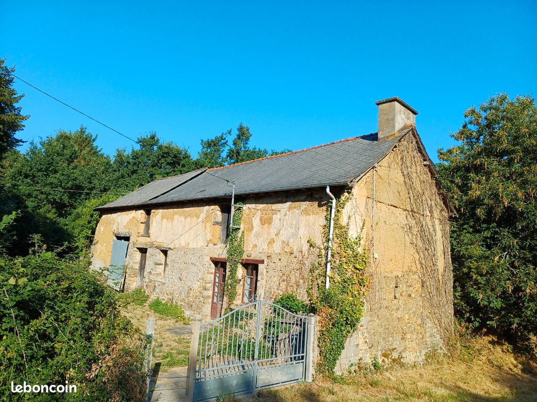Maison 1 pièce 85 m² · à Andouillé-Neuville · 85 m² · 94 000 €