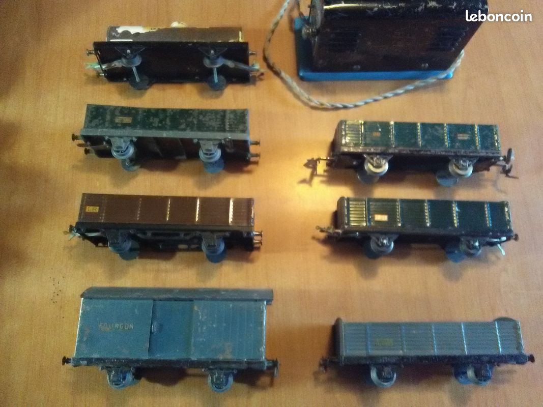 LR (LOUIS ROUSSY) Échelle 0 : Lot 2 Wagons Couverts Transport Bestiaux EUR 29,00 - FR