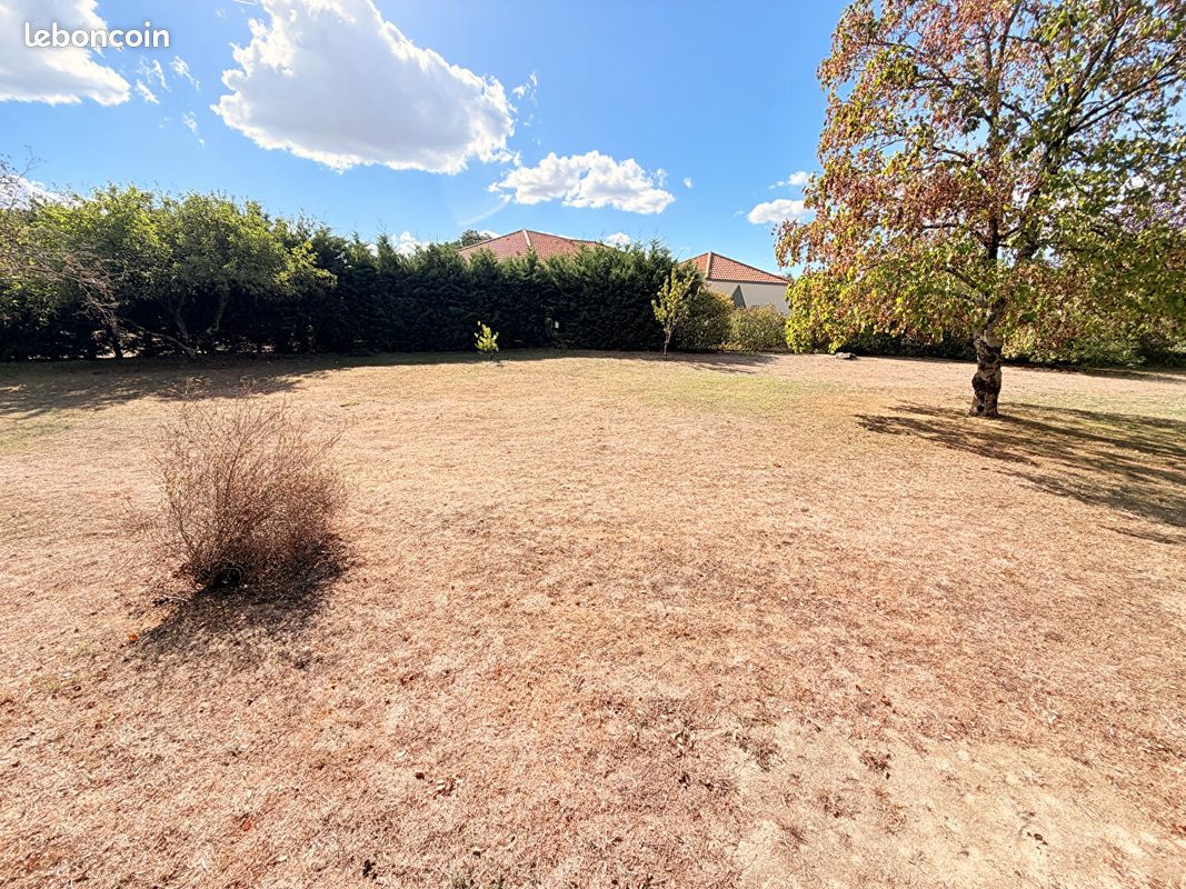 Terrain 860 m² · à Basse-Goulaine · 860 m² · 190 000 €