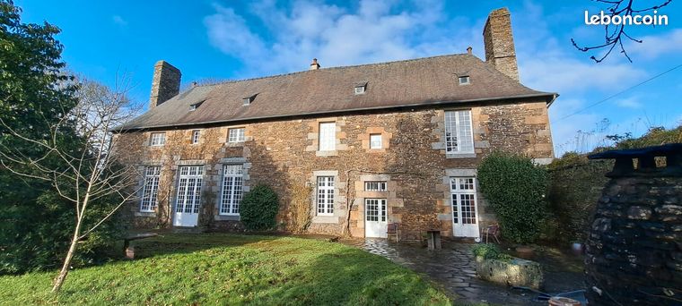 Maison 5 pièces 275 m²