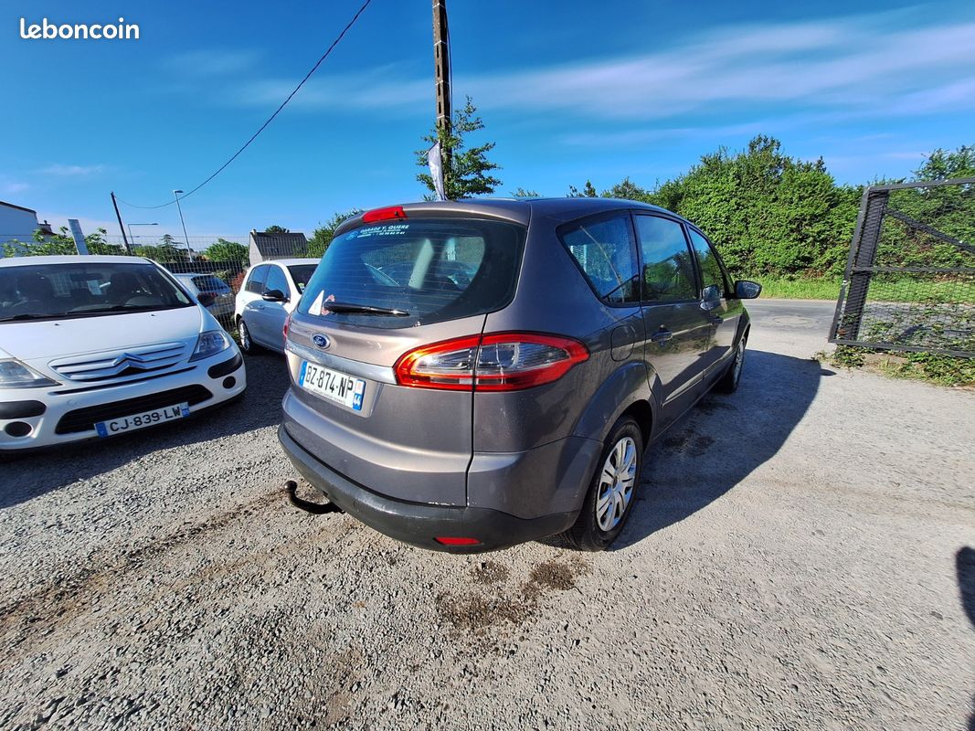 FORD S-MAX 1.6 TDCi 115 SS FAP Titanium - 7 Pl (image 4)