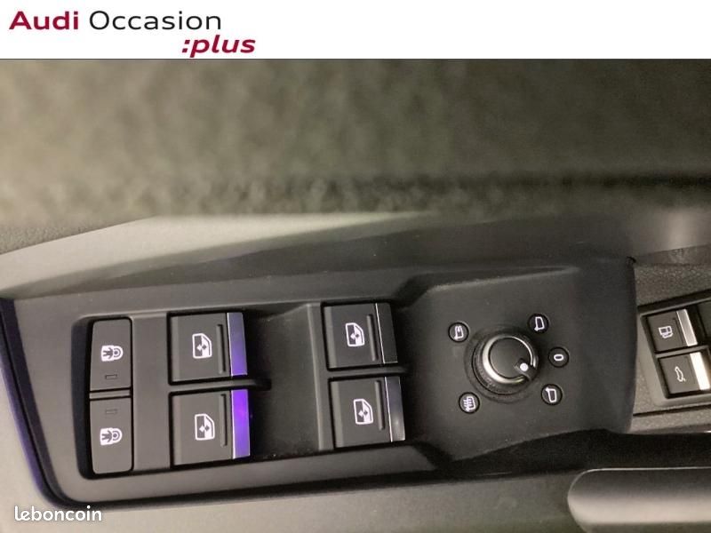 Audi Q3 45 TFSI e 245ch S line S tronic 6 (image 26)