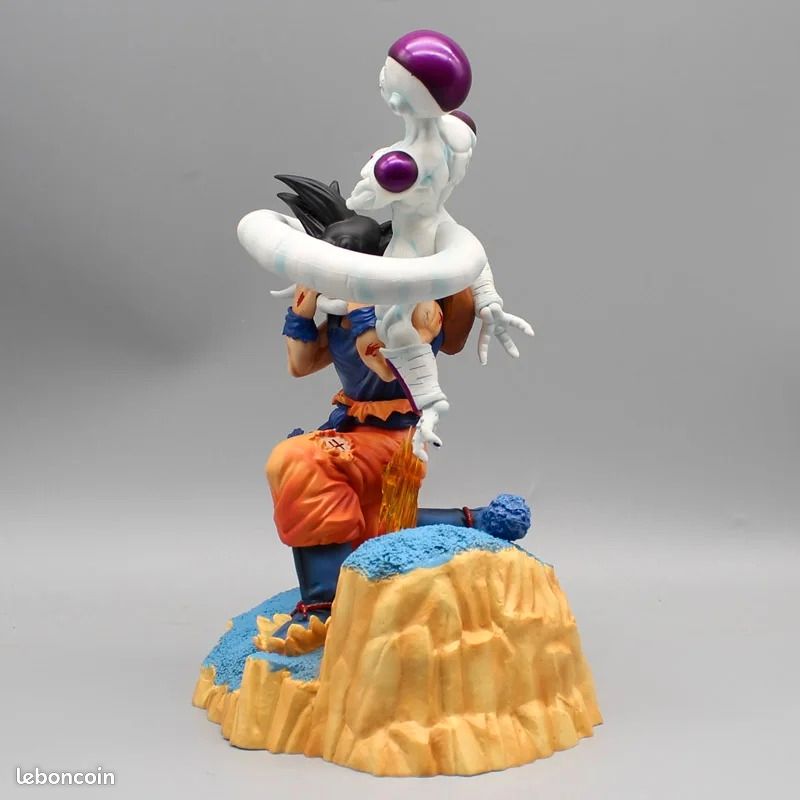 Figurine Dragon Ball Goku vs Freezer (image 5)
