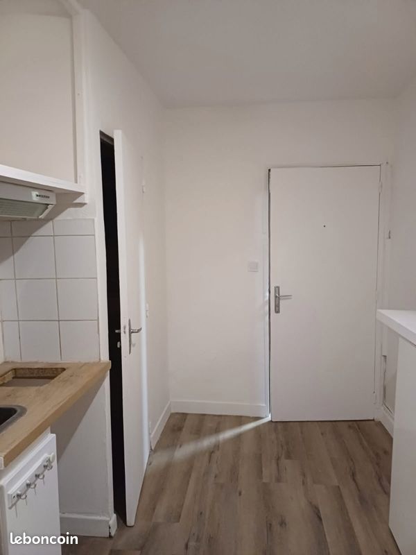 Appartement 1 pièce 14 m² · à Évreux · 14 m² · 340 €/mois