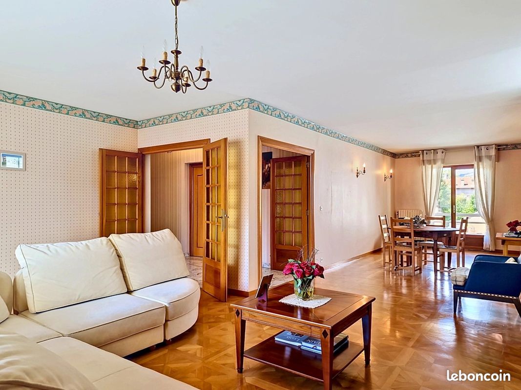 Appartement 4 pièces 120 m² · à Aix-les-Bains · 120 m² · 599 000 €