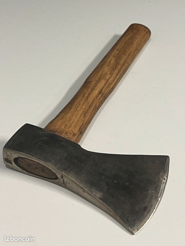 ANCIEN OUTIL DE tonnelier chasse en fer forgé et bois gravé JULIEN collection EUR 5,00 - FR
