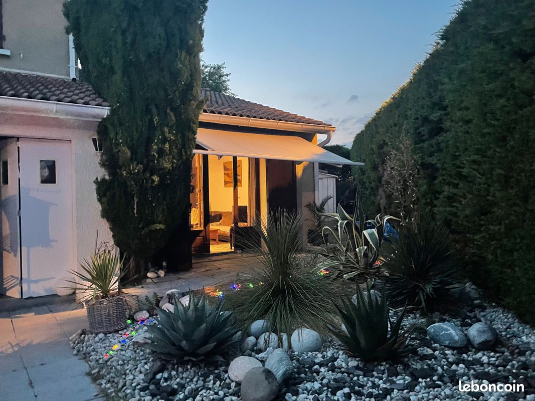 Maison 8 pièces 145 m² · à Bourg-lès-Valence · 145 m² · 330 000 €