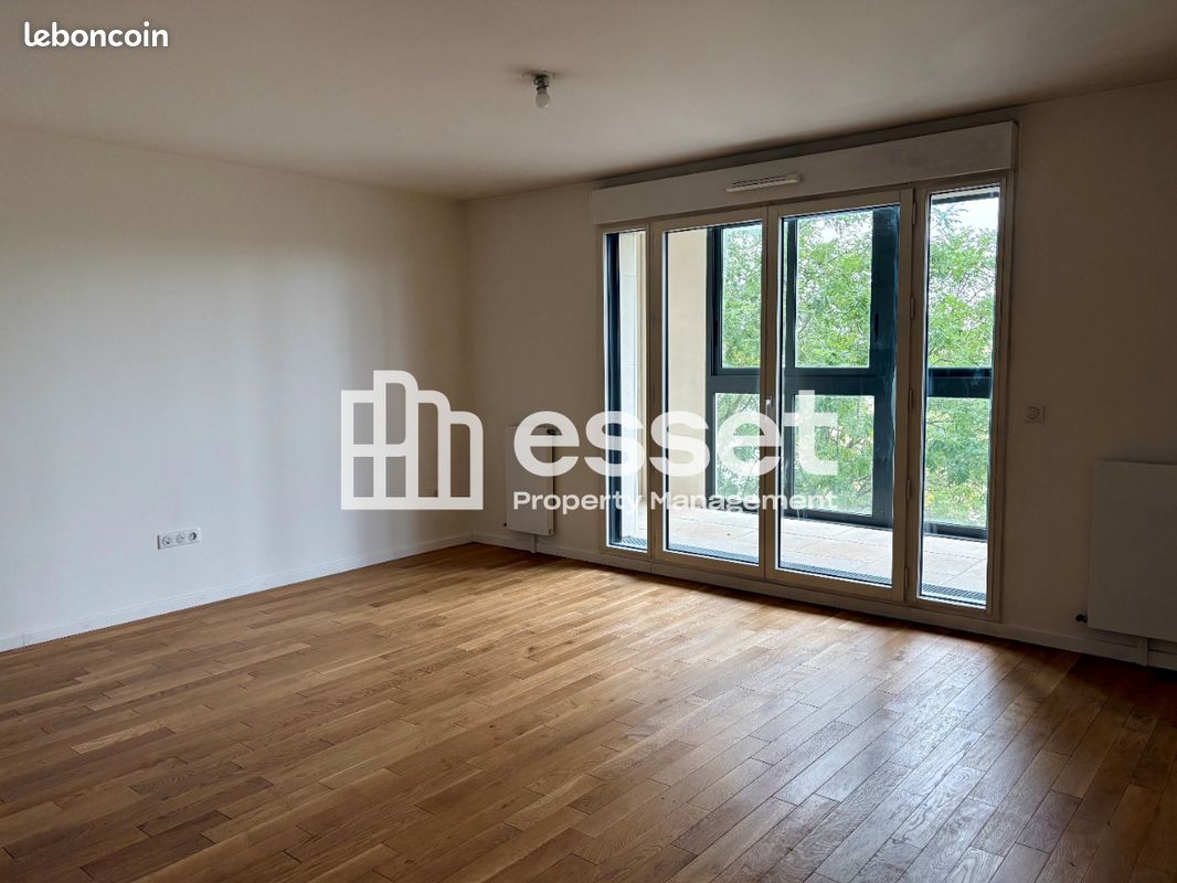 Appartement 3 pièces 61 m² · à Courbevoie · 61 m² · 1 651 €/mois