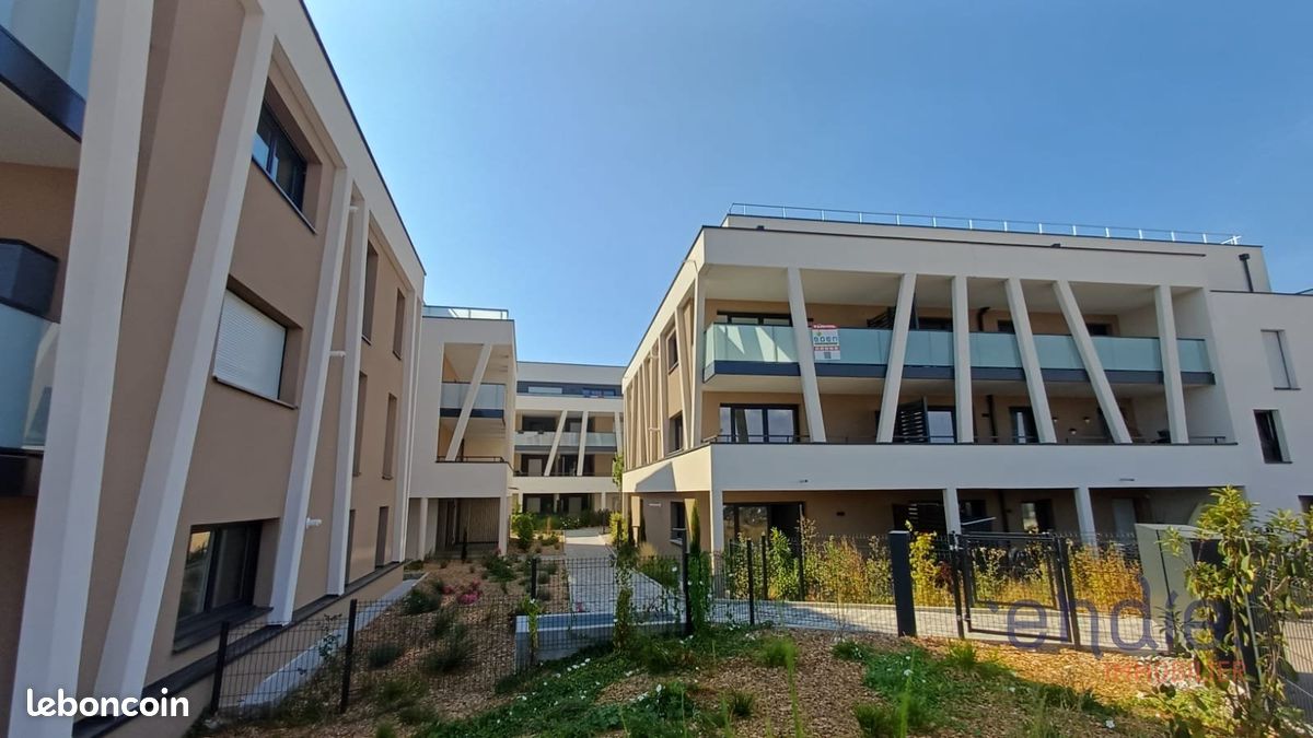 Appartement 4 pièces 82 m² · à Saint-Louis · 82 m² · 398 000 €