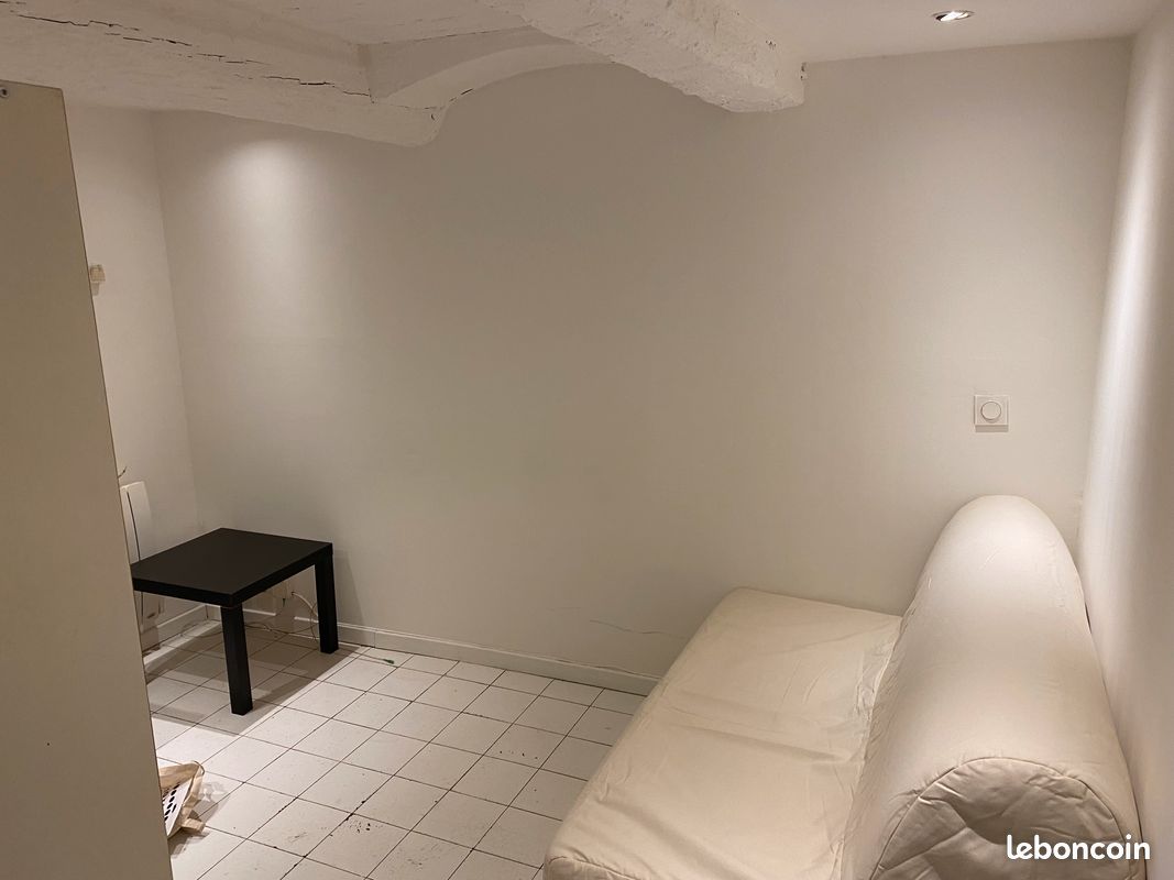 Appartement 1 pièce 13 m² · à Marseille · 13 m² · 450 €/mois