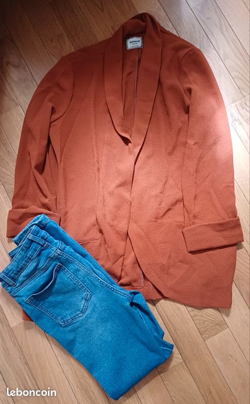 Gilet femme neuve pimkie taile unique Vêtements