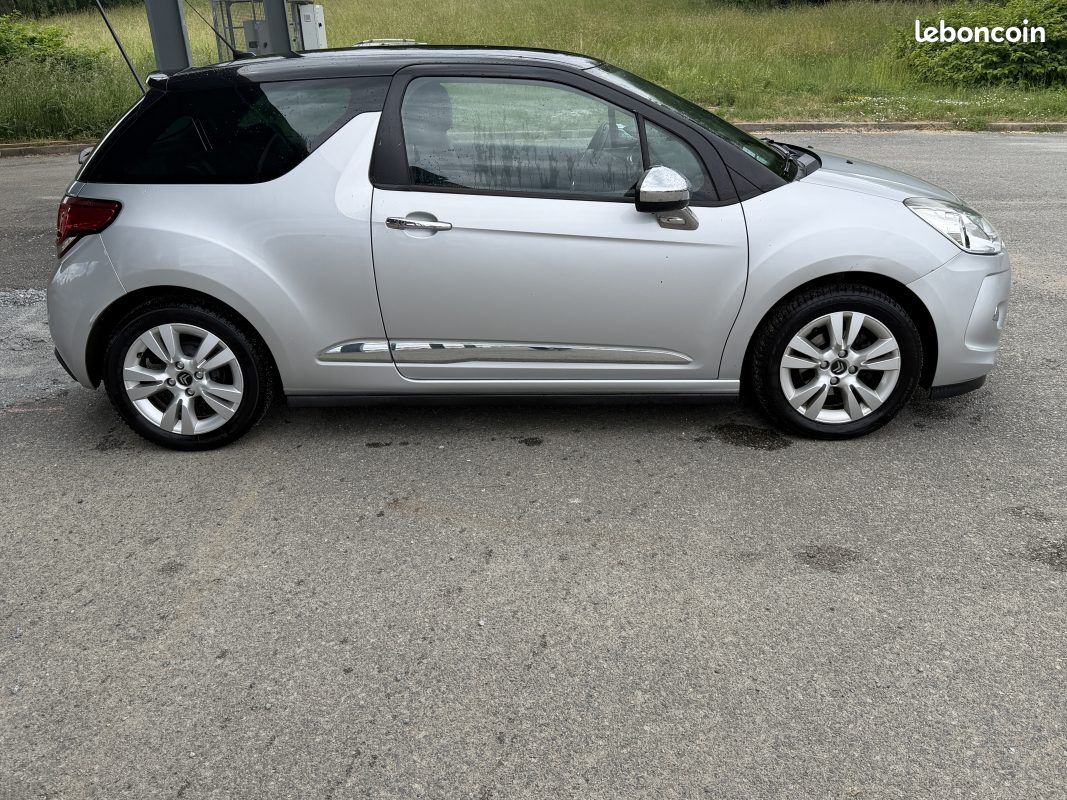Citroen ds3 1.6 hdi 90 airdream so chic 2011 (image 9)