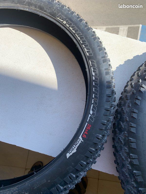 Pneus Specialized, 7 nouveaux modèles route et gravel - Dimensions Vélo