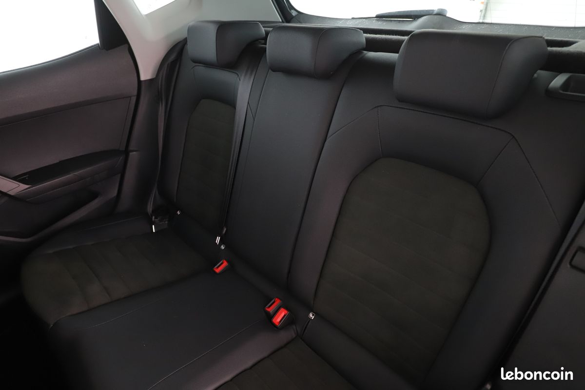 Seat Arona 1.0 EcoTSI Urban 95 ch (image 8)