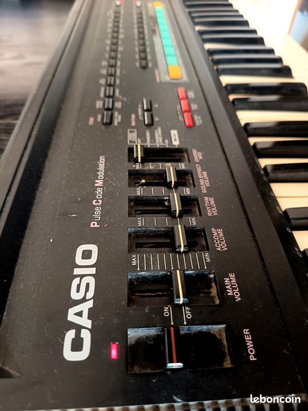 Clavier électronique vintage Casio Casiotone C T660 (image 3)