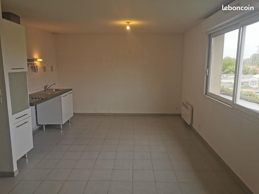 Appartement 2 pièces 48 m² · à Léognan · 48 m² · 715 €/mois