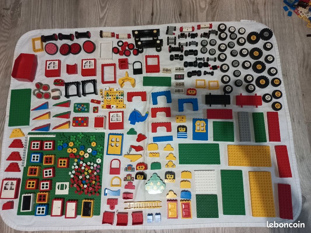 Lego lot de pièces vintage fabuland et basic (image 1)