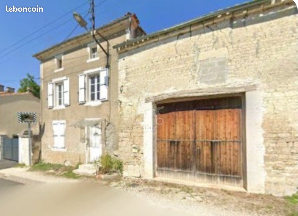 Maison 3 pièces 61 m² · à Vouharte · 61 m² · 70 000 €