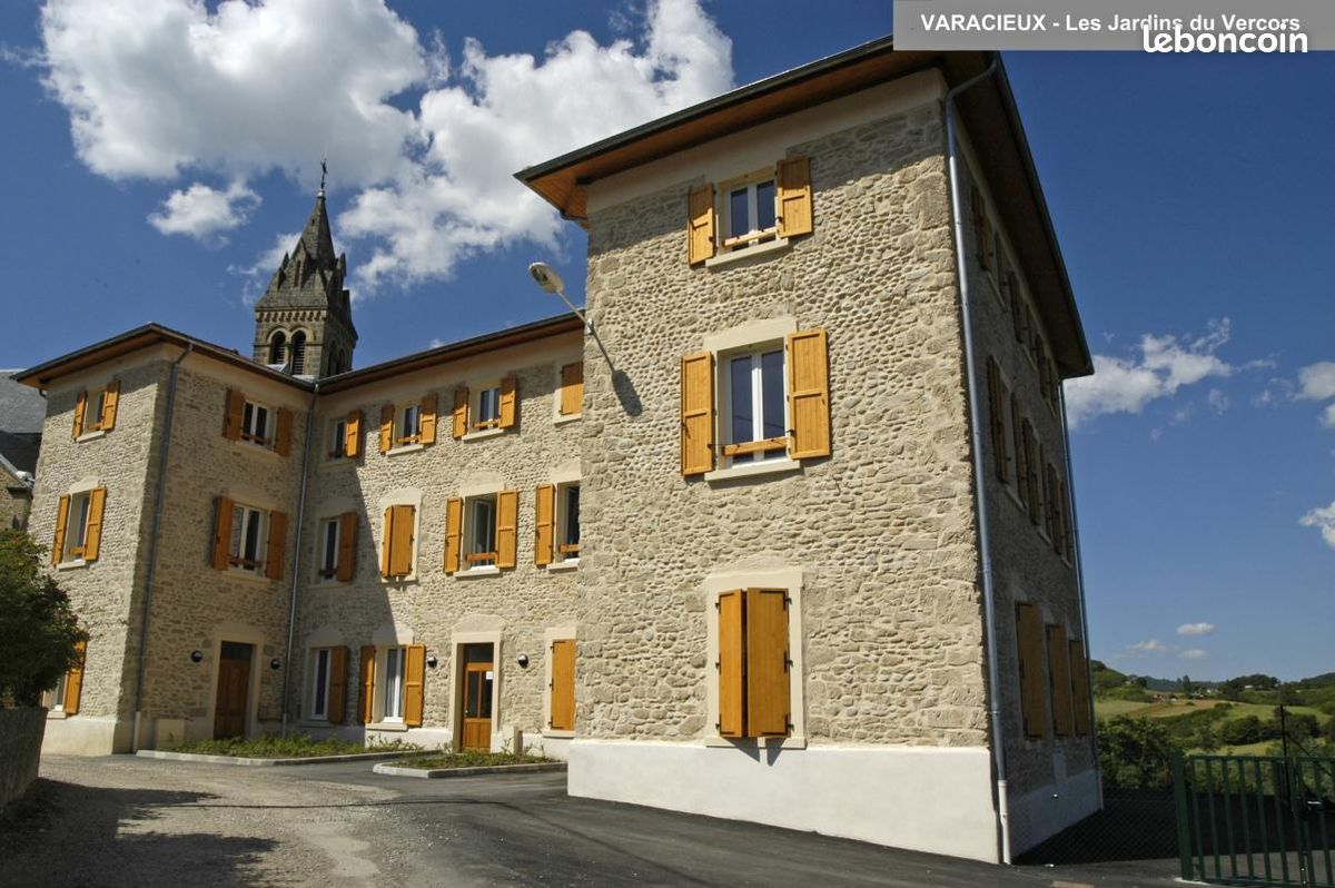 Appartement 3 pièces 76 m² · à Varacieux · 76 m² · 726 €/mois