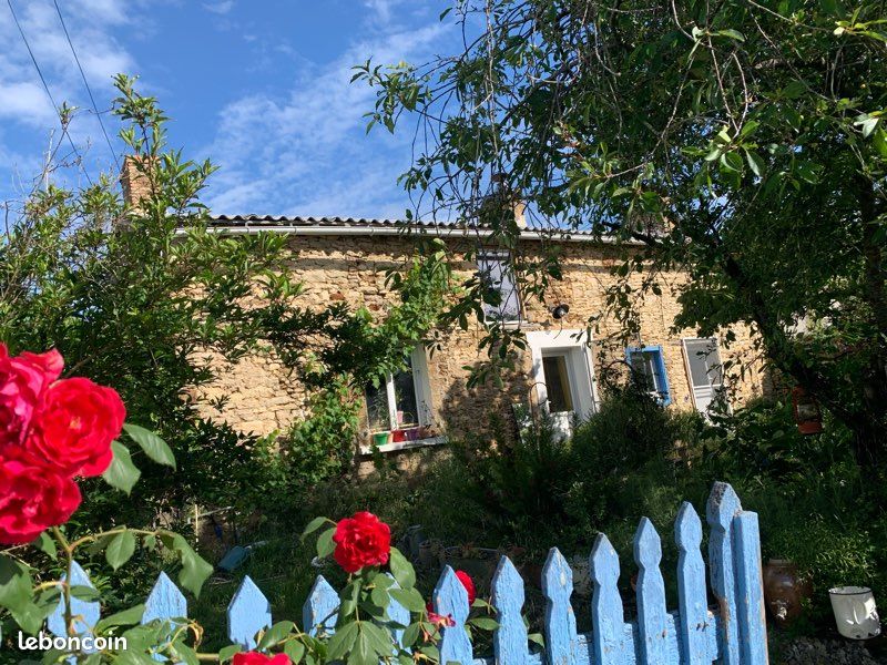 Maison 2 pièces 65 m² · à Moncontour · 65 m² · 68 000 €