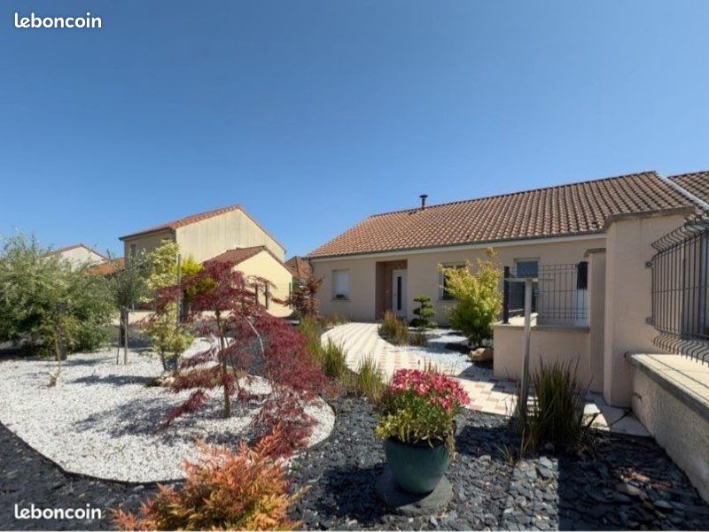 Maison 5 pièces 100 m² · à Uckange · 100 m² · 355 000 €