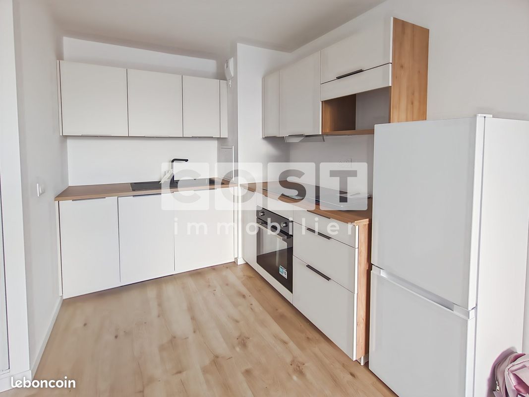 Appartement 2 pièces 49 m² · à Colombes · 49 m² · 1 250 €
