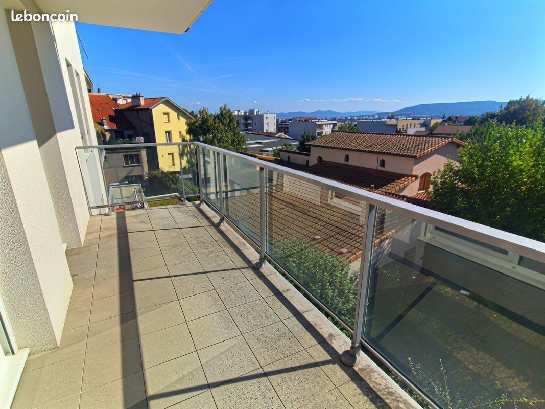 Appartement 3 pièces 59 m² · à Clermont-Ferrand · 59 m² · 735 €/mois
