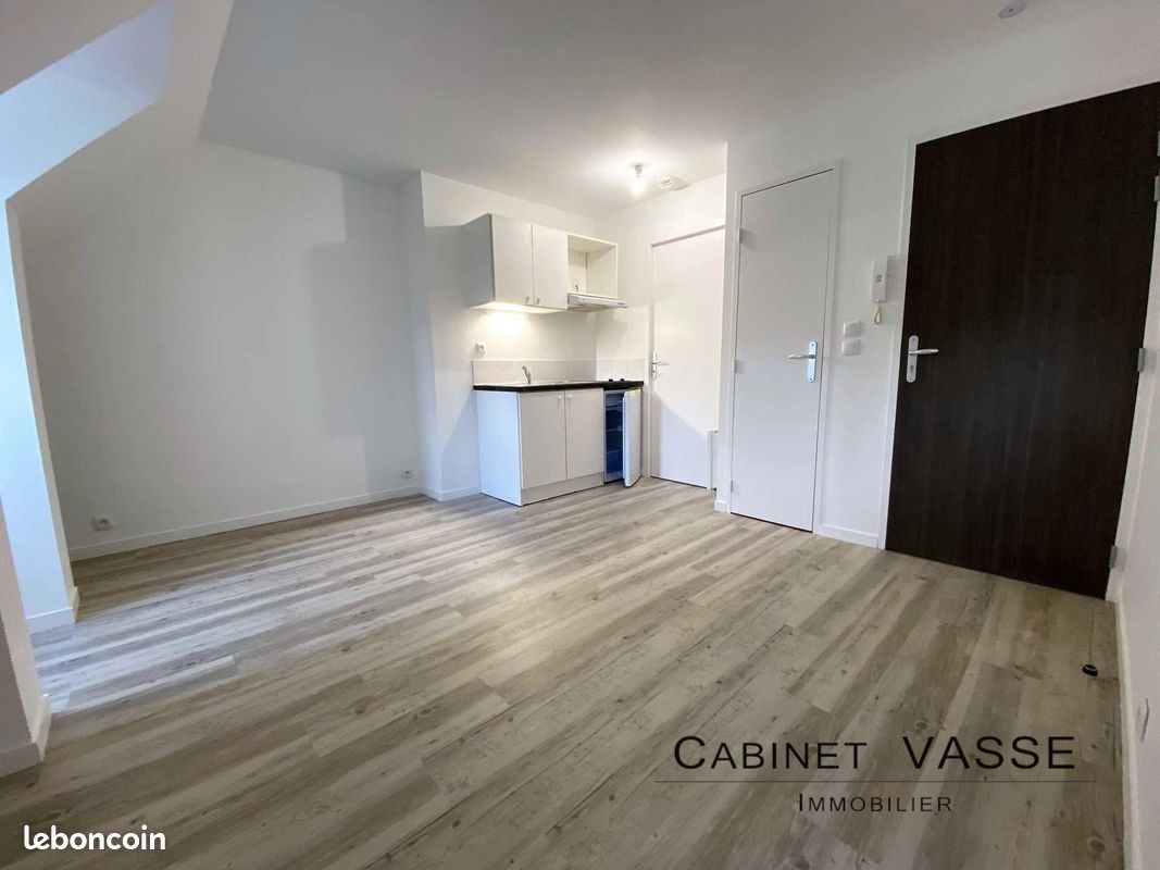 Appartement 1 pièce 17 m² · à Caen · 17 m² · 376 €/mois