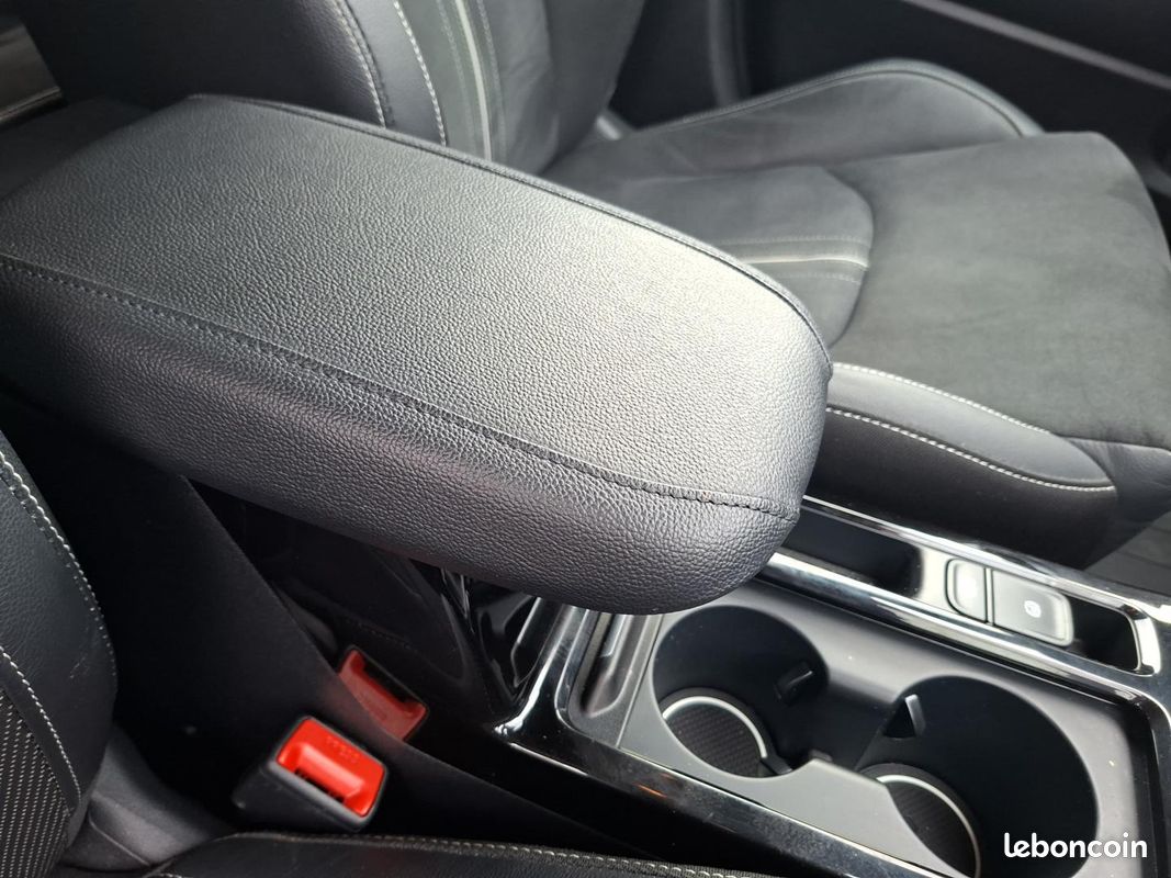 KIA CEED 1.6 CRDi 136 ch MHEV DCT7 GT Line Premium (image 13)