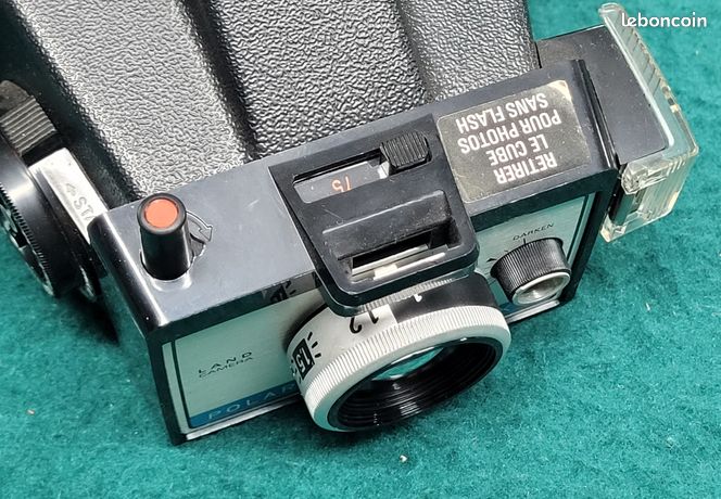 Appareil photo instantané Polaroid Now+ Génération 3 Corail
