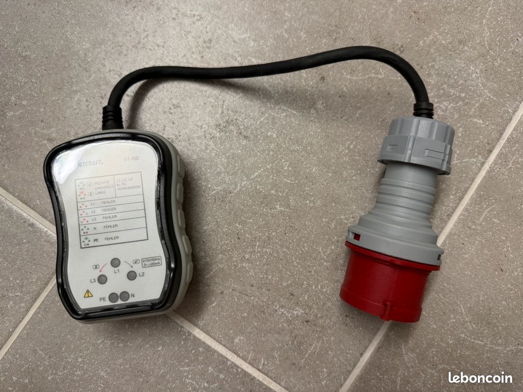 Testeur de prises triphasées Voltcraft ST-32B – 32 A (image 2)