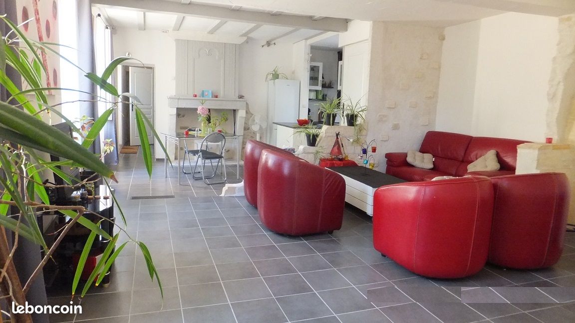 Maison 8 pièces 200 m² · à Saint-André-de-Cubzac · 200 m² · 299 999 €