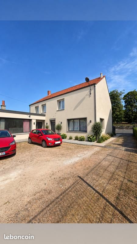 Maison 10 pièces 268 m² · à Hersin-Coupigny · 268 m² · 168 000 €