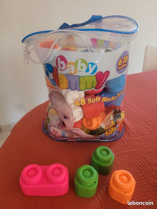 Clementoni - 17426 - Baby Shark Clemmy Medium Playset - premières