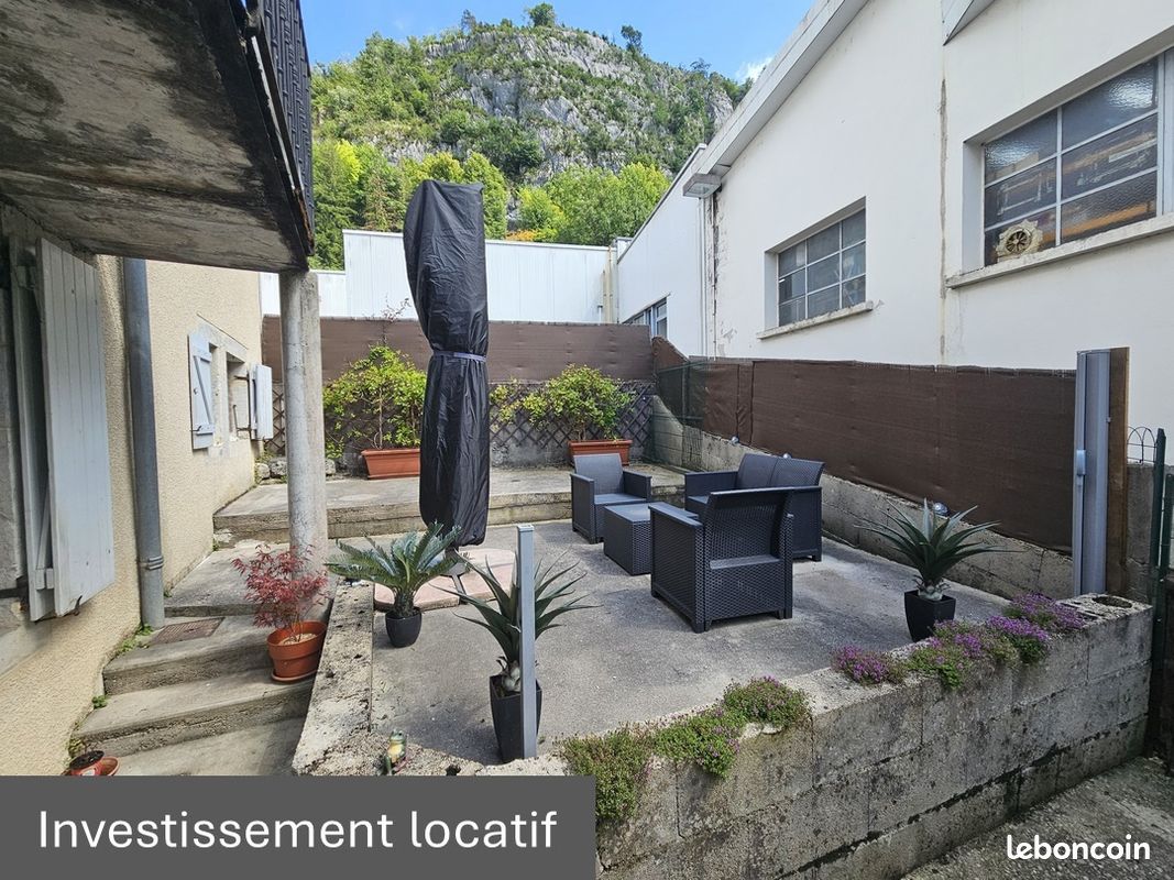 Appartement 4 pièces 90 m² · à Saint-Claude · 90 m² · 89 000 €