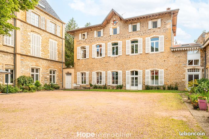 Appartement 4 pièces 110 m²