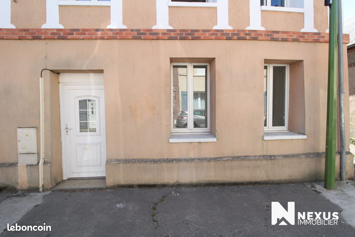 Immeuble 80 m² · à Radepont · 80 m² · 131 000 €