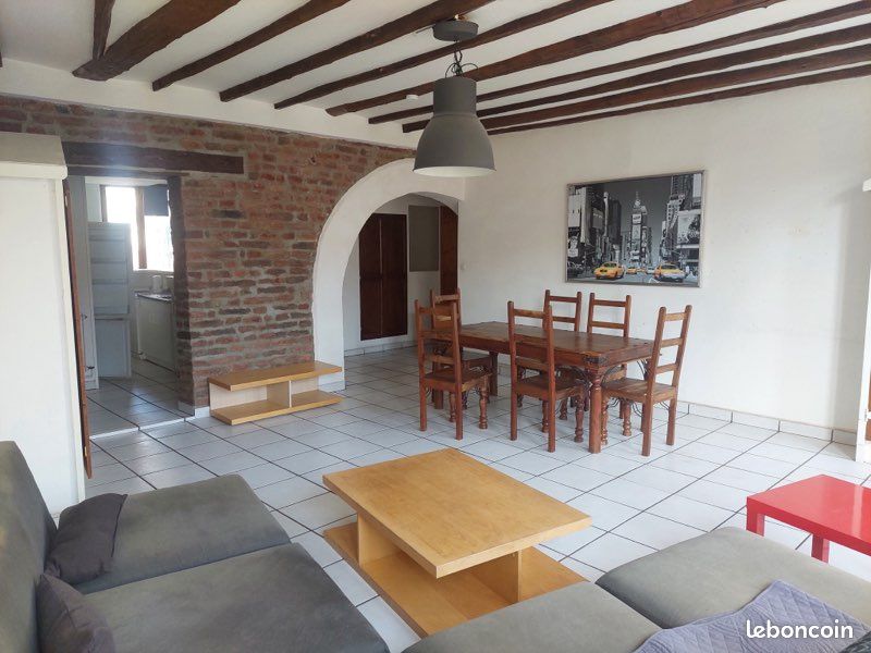 Appartement 2 pièces 75 m² · à Saint-Étienne · 75 m² · 599 €